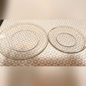 full 6-piece set of dining plates